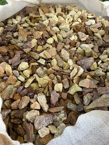 Златолит персиковый декоративная каменная крошка купить в Хабаровске