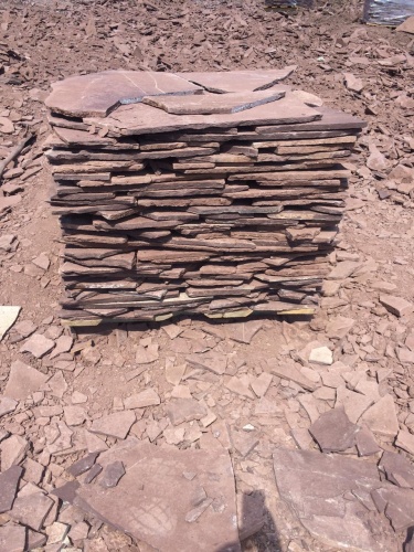 Плитняк лемезит бордовый для цоколя 1,5-2 см купить в Хабаровске