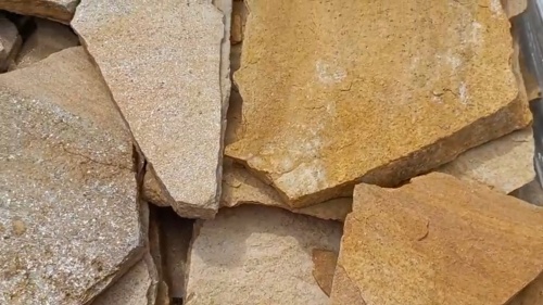 Плитняк златолит жёлтый для цоколя купить в Хабаровске