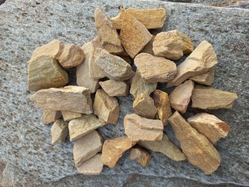 Златолит жёлтый декоративная каменная крошка купить в Хабаровске